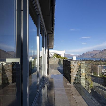 Lago Infinito By Sotheby'S Luxury Rental Homes Куийнстаун Екстериор снимка