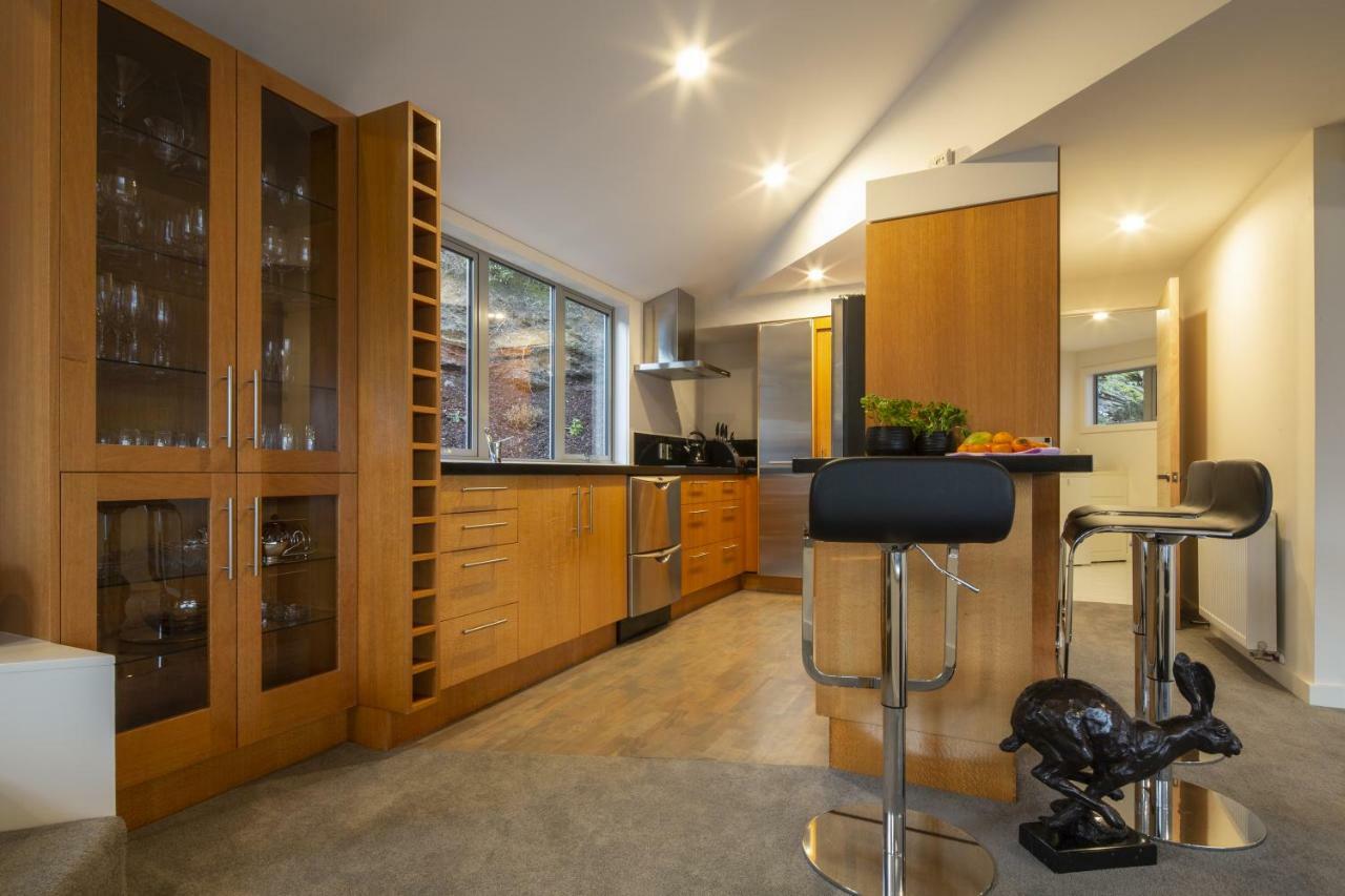 Lago Infinito By Sotheby'S Luxury Rental Homes Куийнстаун Екстериор снимка