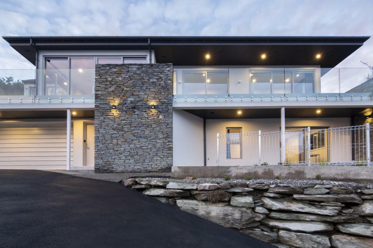 Lago Infinito By Sotheby'S Luxury Rental Homes Куийнстаун Екстериор снимка