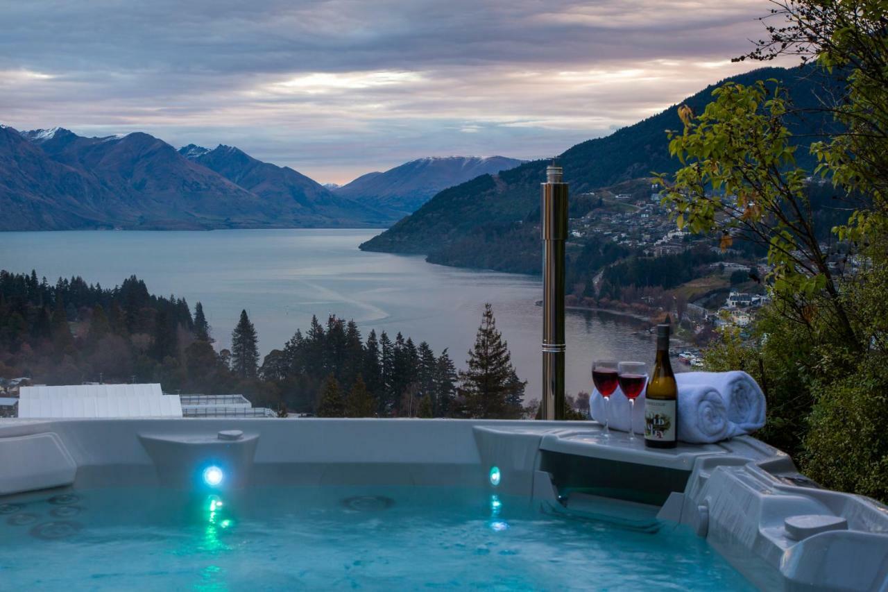 Lago Infinito By Sotheby'S Luxury Rental Homes Куийнстаун Екстериор снимка